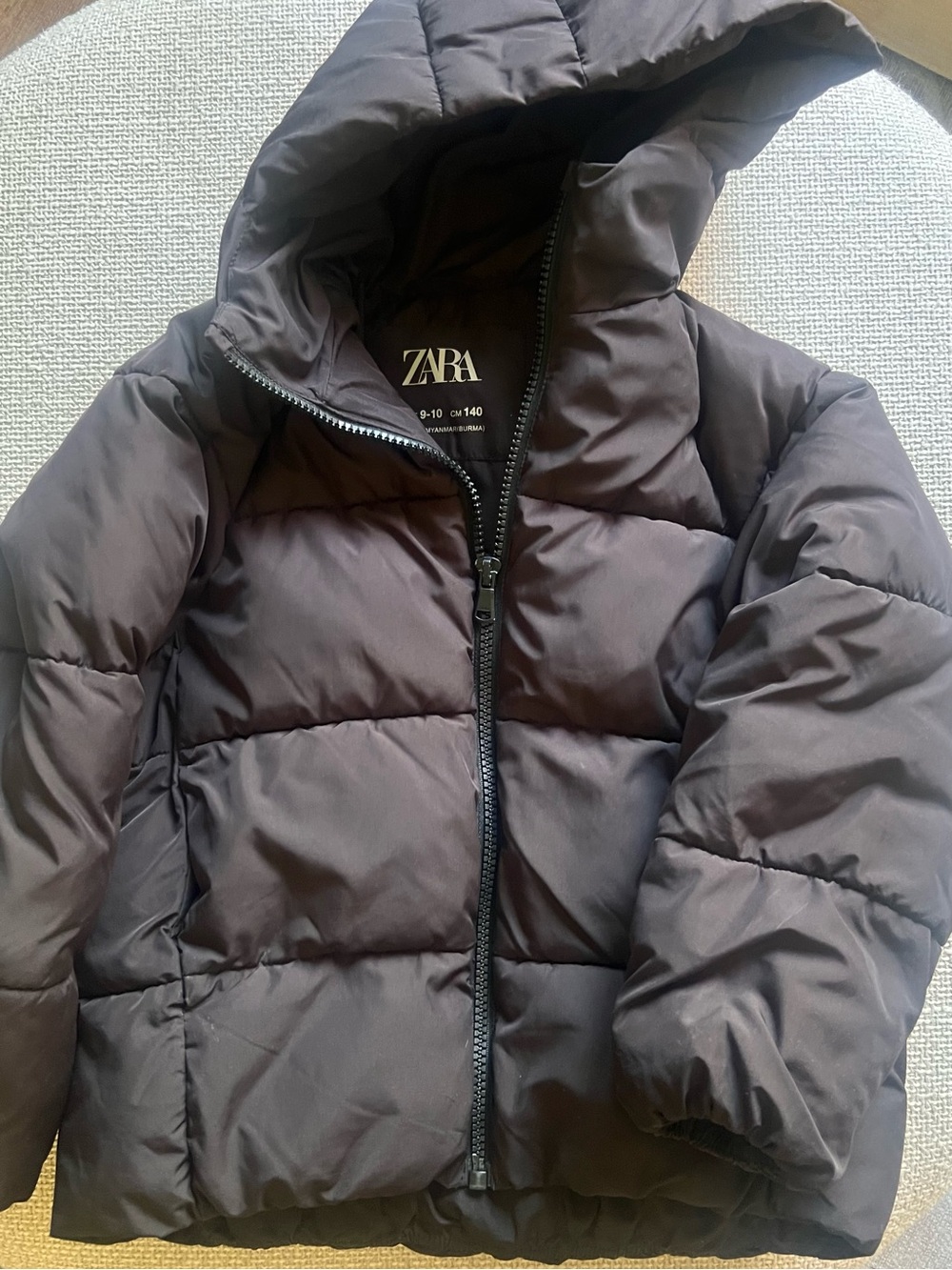 Girls Size 9-10 Zara Quilted Puffer Jacket in Black